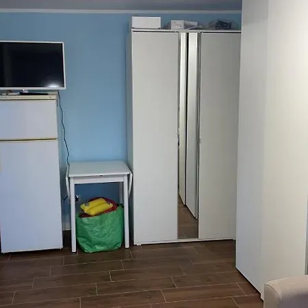 Frontemare Apartment *